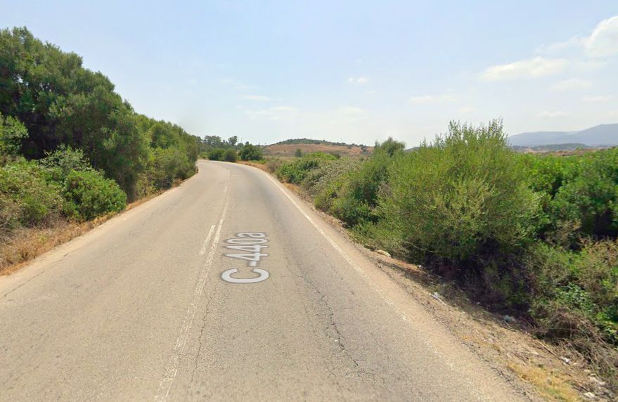Los Barrios 100×100 exige en el pleno la mejora del tramo autonómico de la carretera comarcal C-440